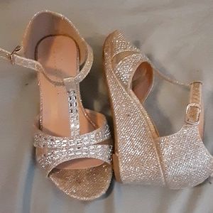Size 13 wedges with crystals